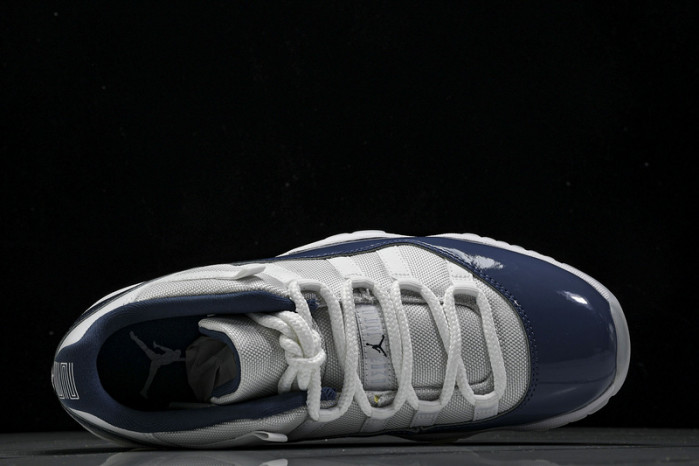 air jordan 11 low "midnight navy/diffused blue" fv5104-104