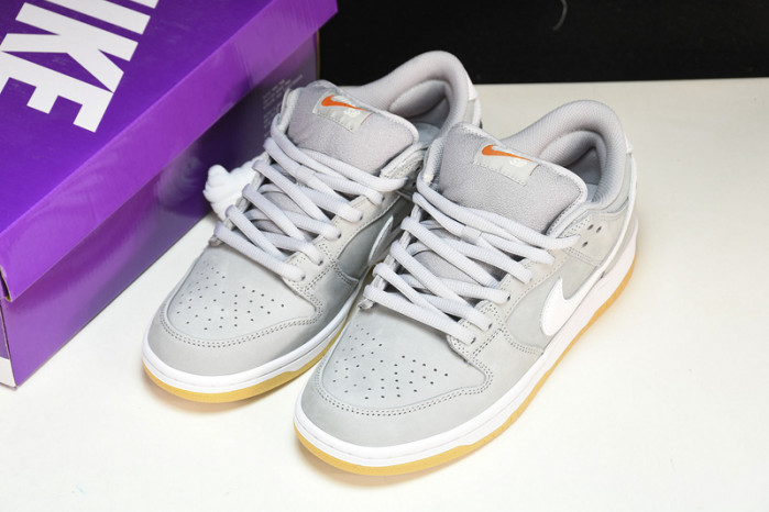 nike sb dunk low pro iso orange label wolf grey gum dv5464-001
