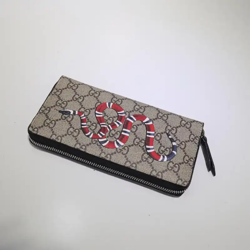 G*u*i brand handbags zip around wallet 1904g0004