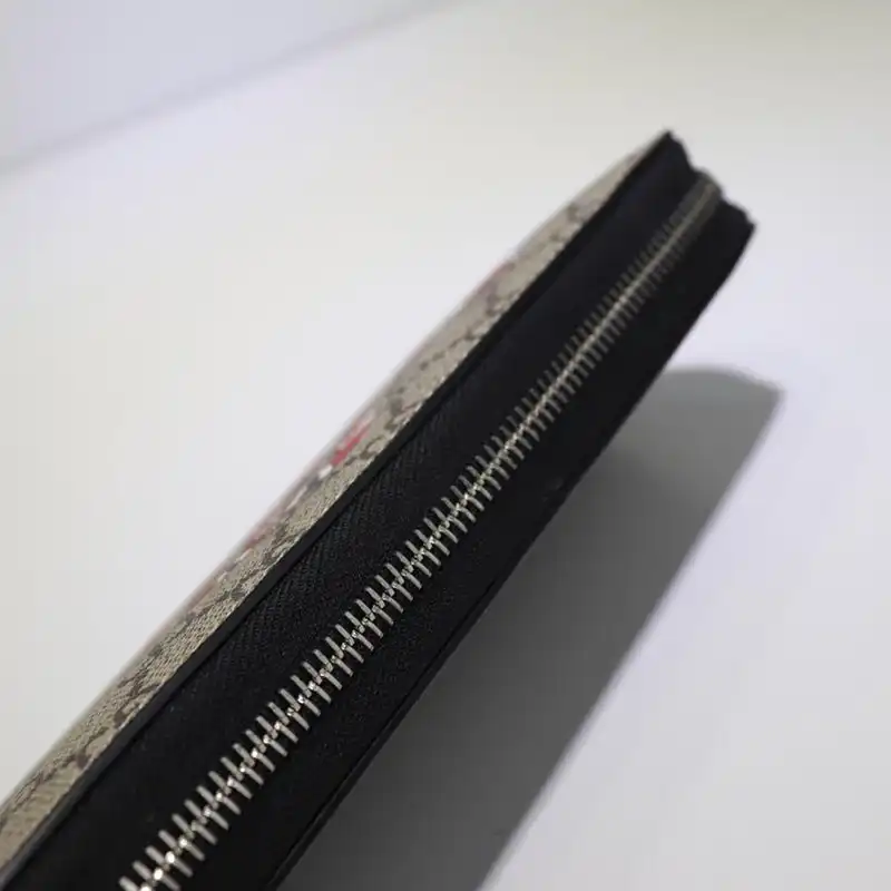 G*u*i brand handbags zip around wallet 1904g0004