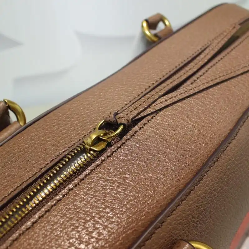 G*u*i brand handbags  large totes 1904g0054