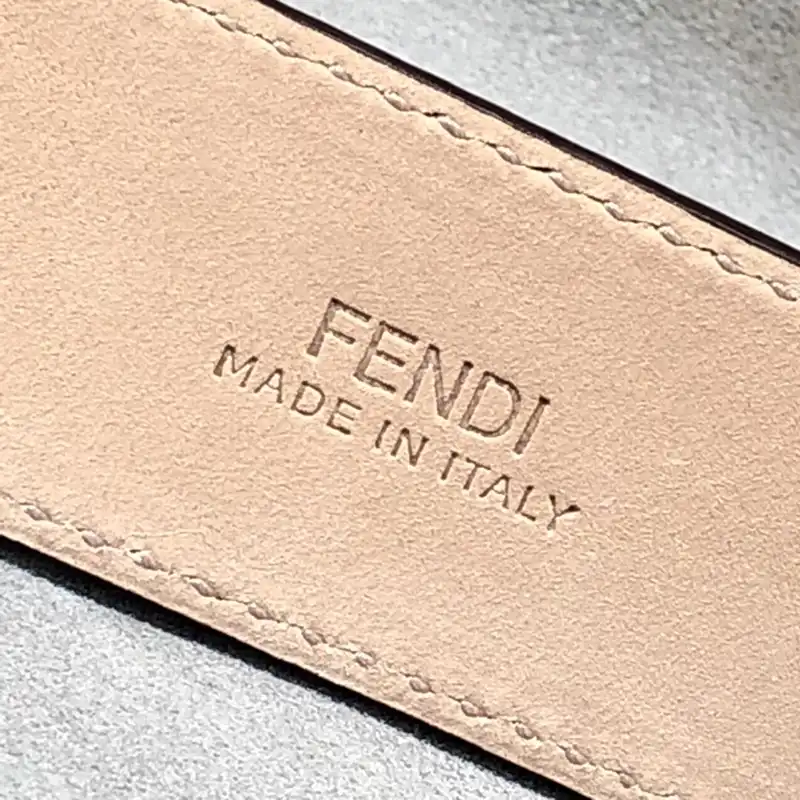 F**di s belte 1905bl0129