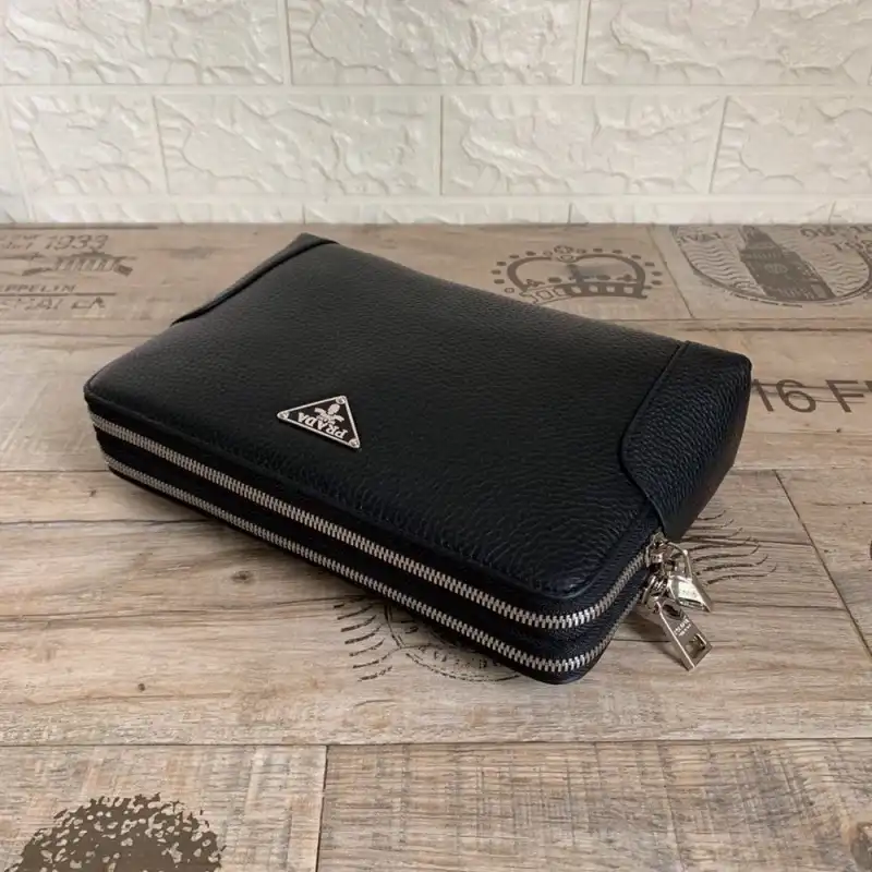 Pra*a bags 1910bb0031