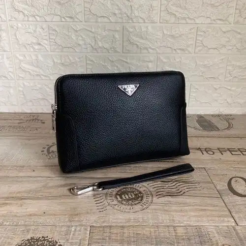 Pra*a bags 1910bb0031