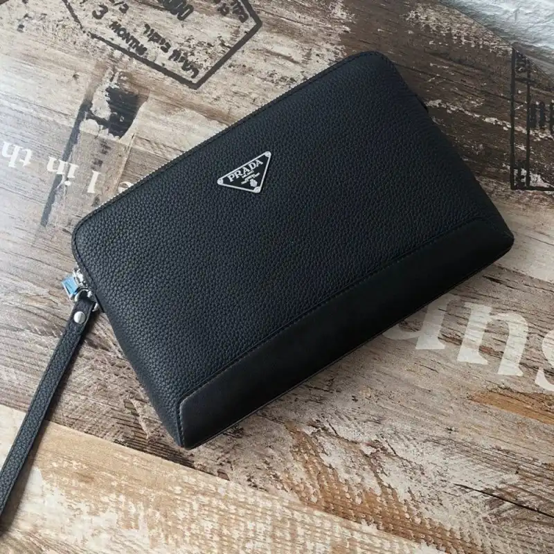 Pra*a bags 1910bb0033