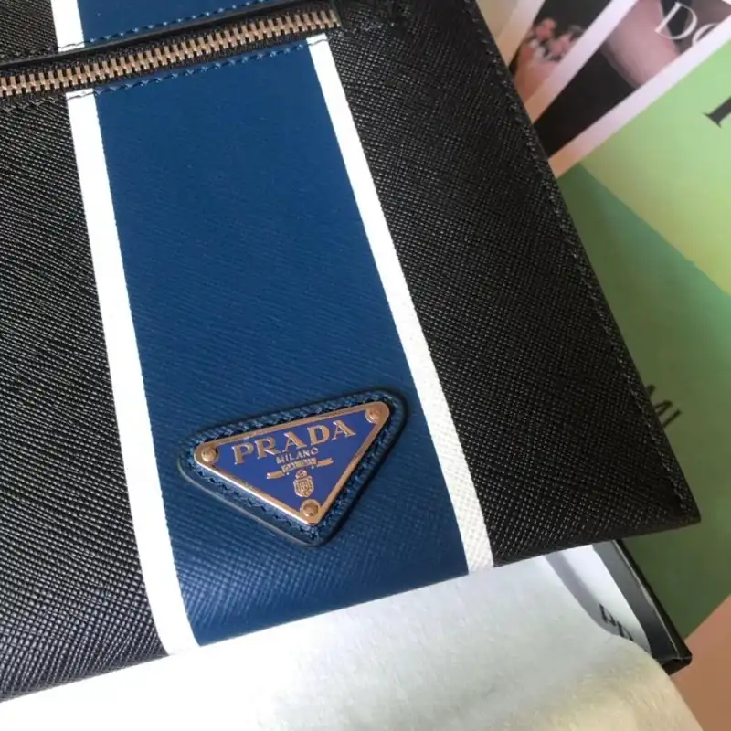 Pra*a bags 1910bb0069