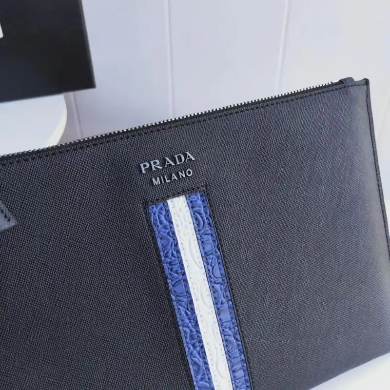 Pra*a bags 1910bb0076