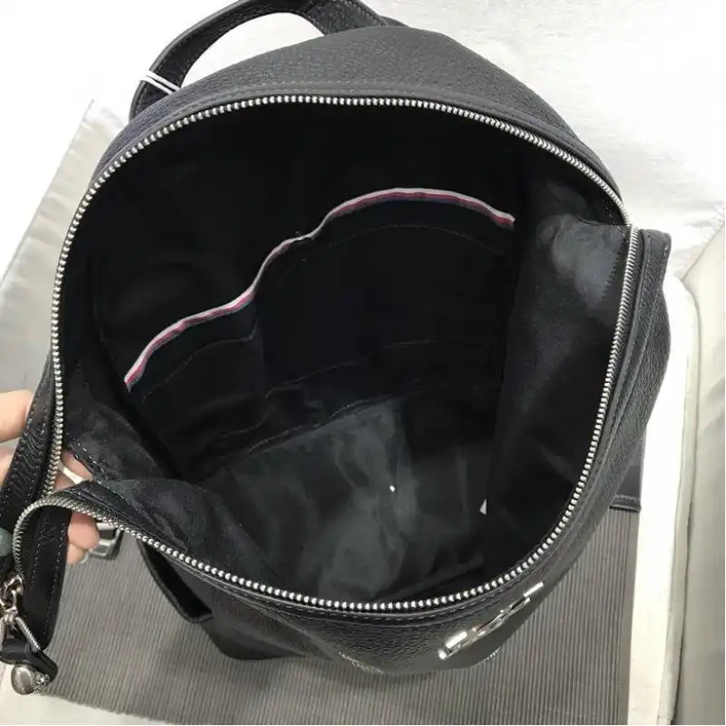 a1exa*der Mcqv*en bags 1917m0004