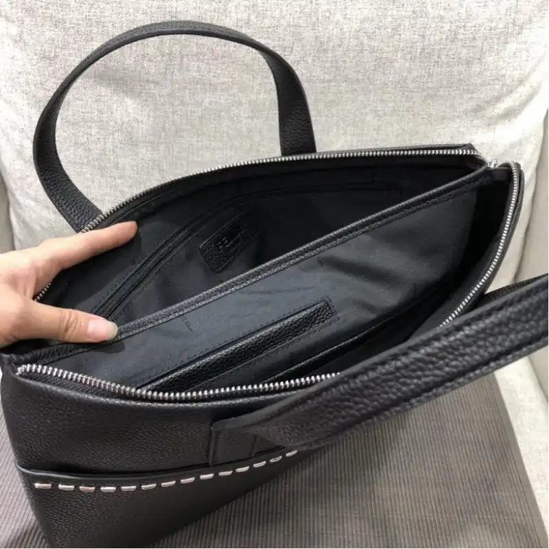 F**di bags 1917m0037