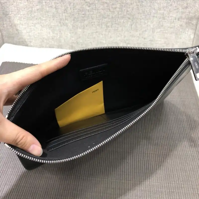 F**di bags 1917m0042