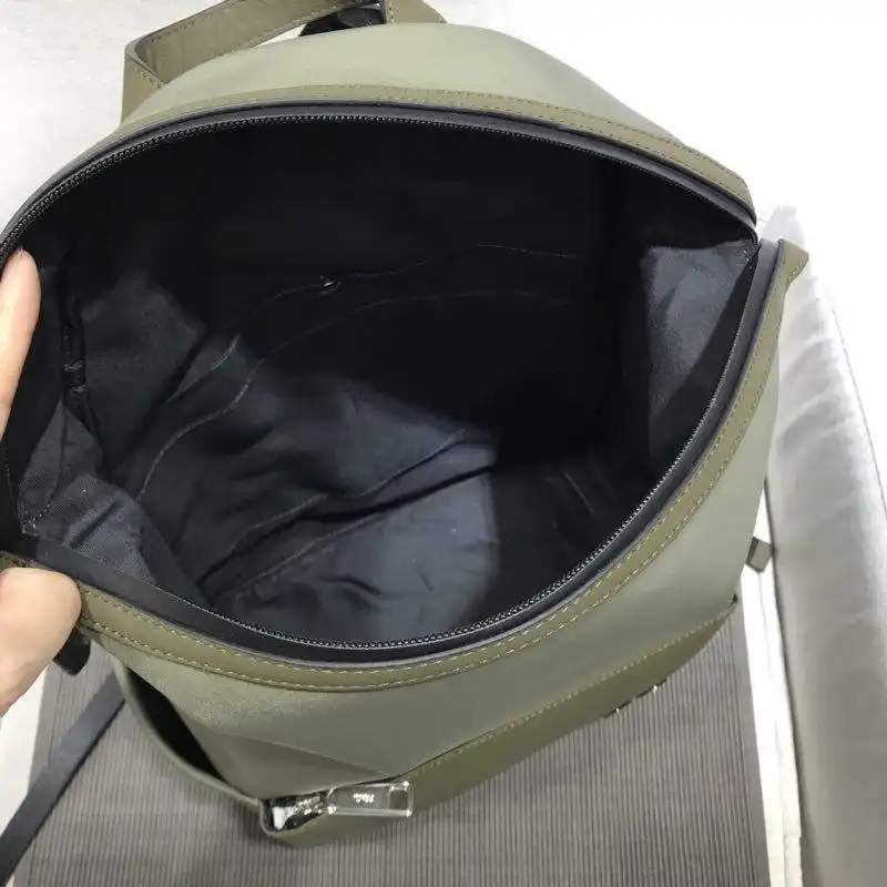 F**di bags 1917m0056