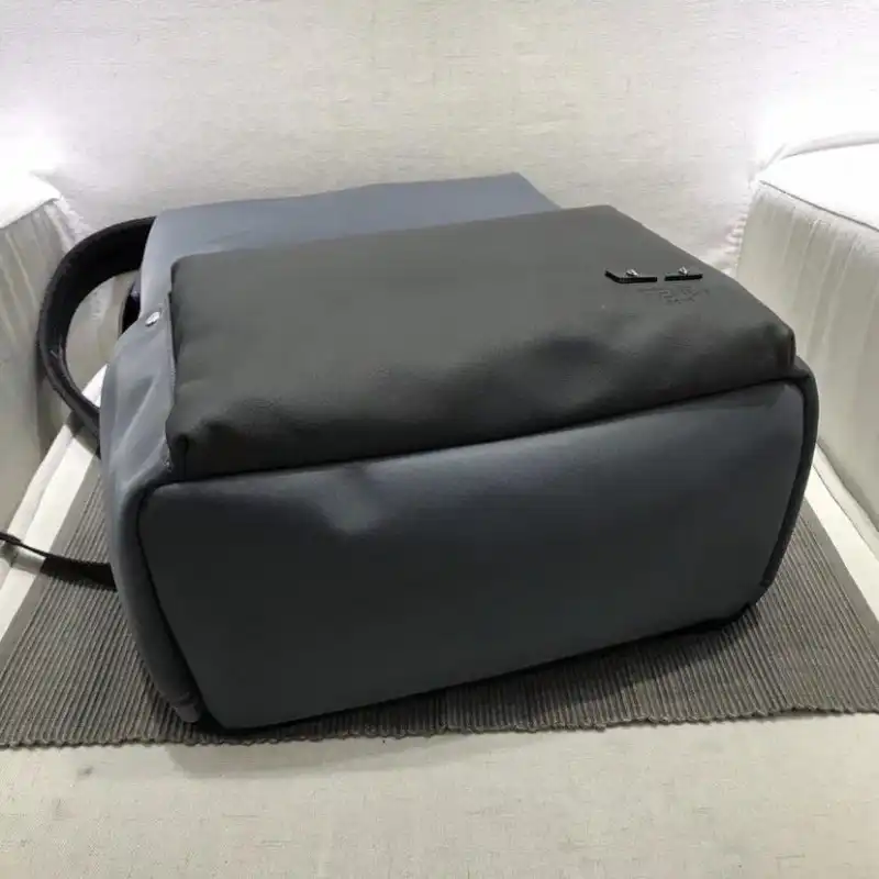 F**di bags 1917m0057