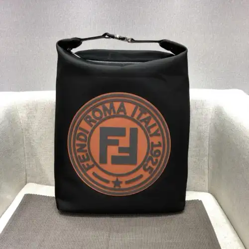 F**di bags 1917m0049