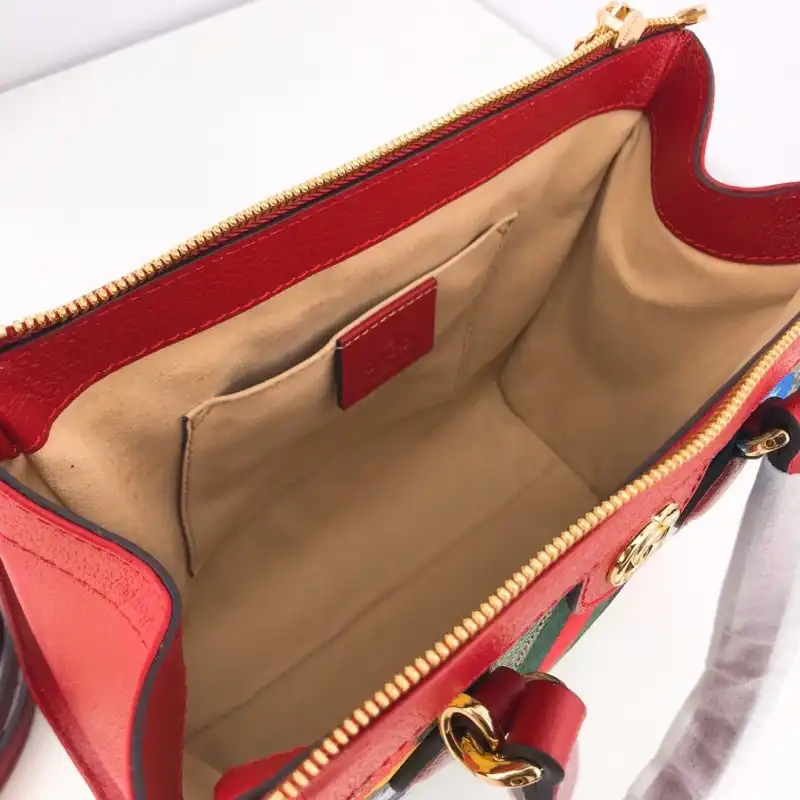 G*u*i bags 19b57g0071