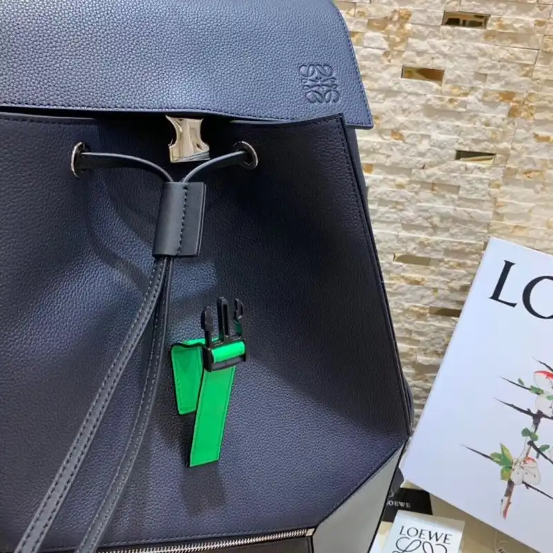 L0ew* s bag 19yan0001