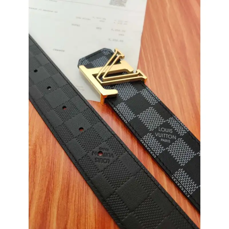 LV s Belte 19XIA0011