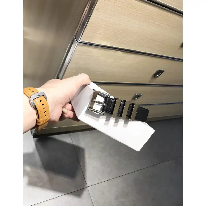 Y51 s belte 19xia0016