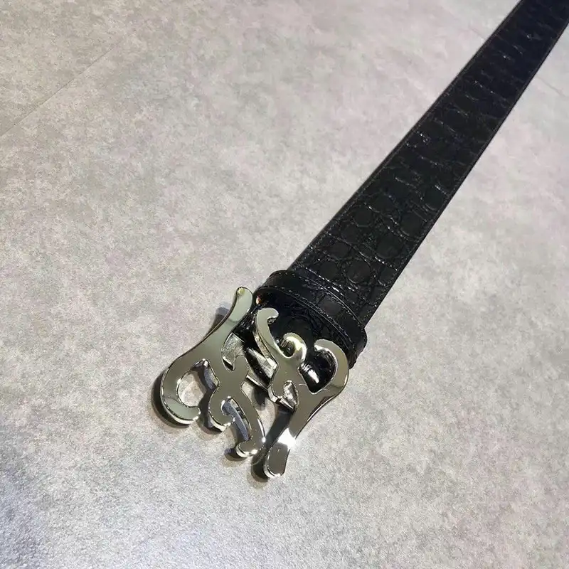 F**di s belte 19xf0049