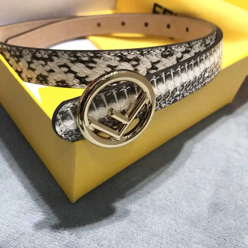 F**di s belt 2007xf0064