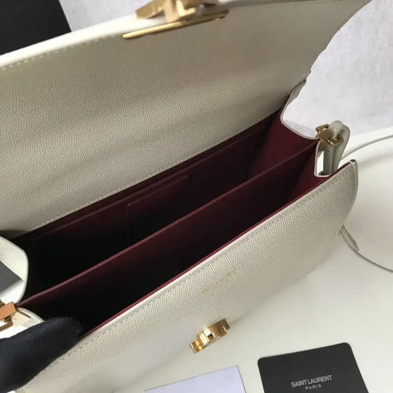 Y51 bags 2010b570016