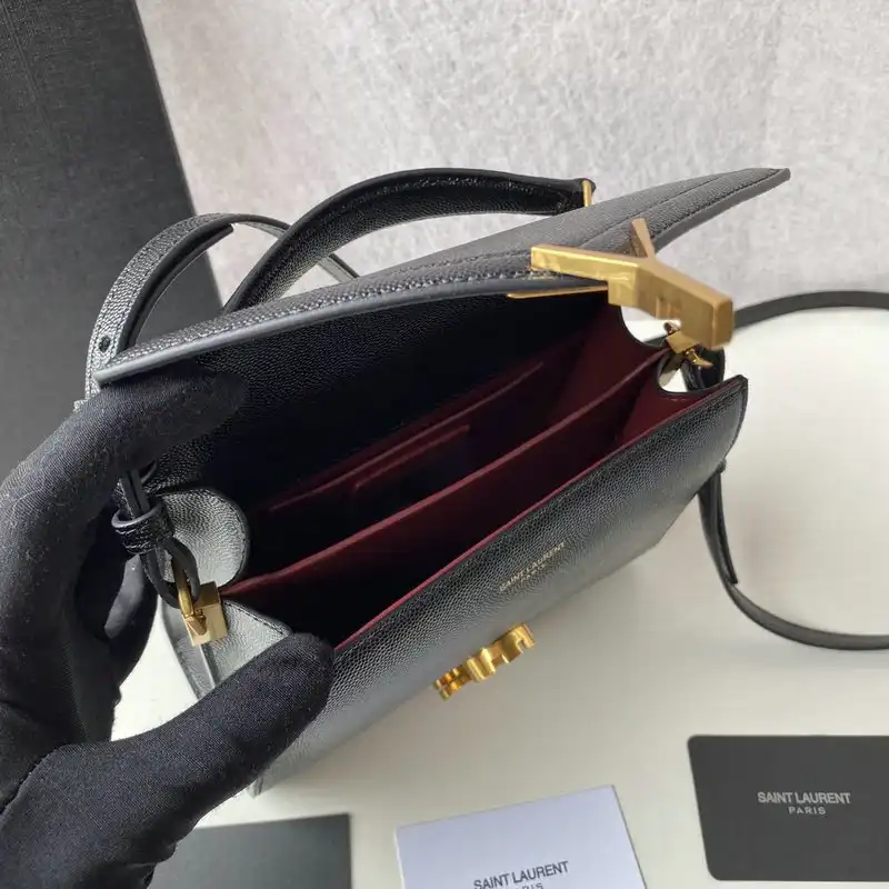 Y51 bags 2010b570019