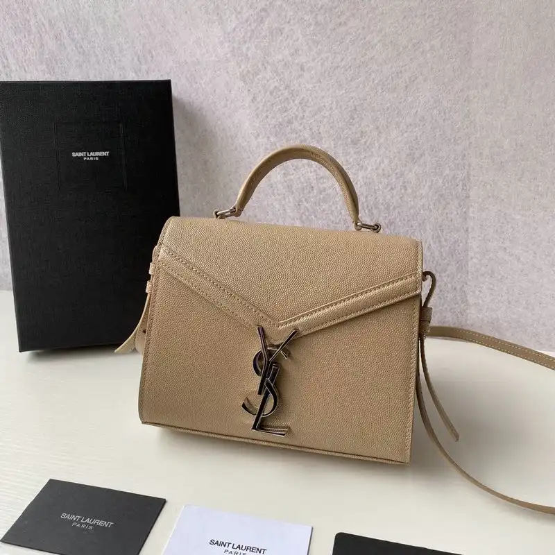 Y51 bags 2010b570020