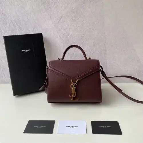 Y51 bags 2010b570021