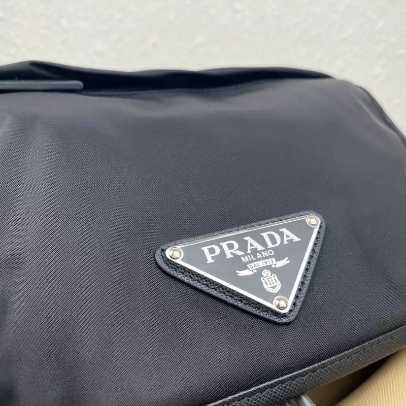 Pra*a bags 206b570125