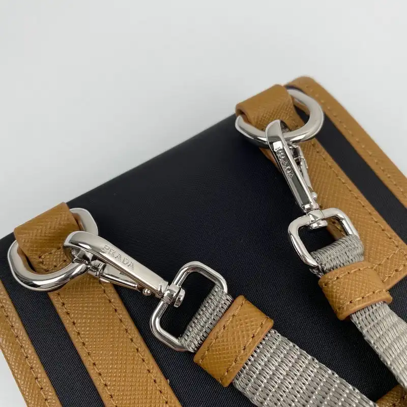 Pra*a bags 206b570129