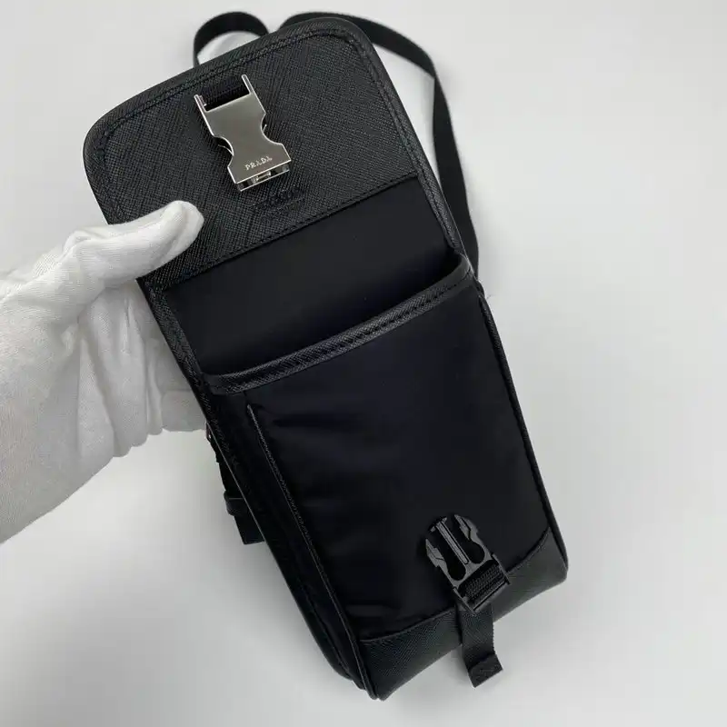 Pra*a bags 206b570130