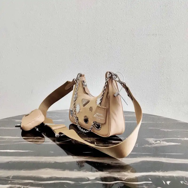 Pra*a bags 206fy0041