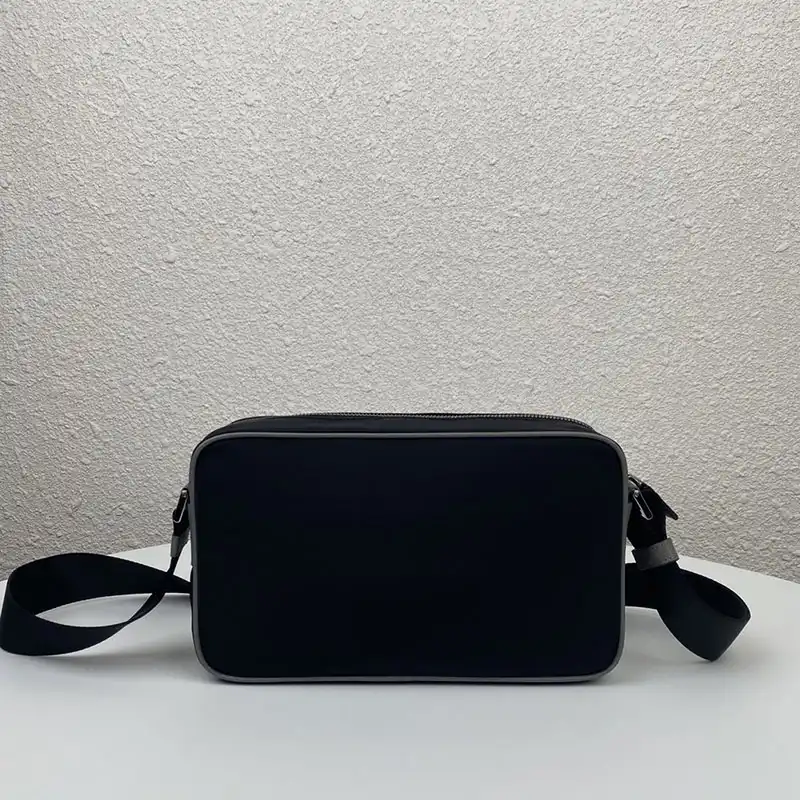 Pra*a bags 208b570119