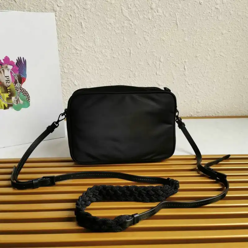 Pra*a bags 20b570071