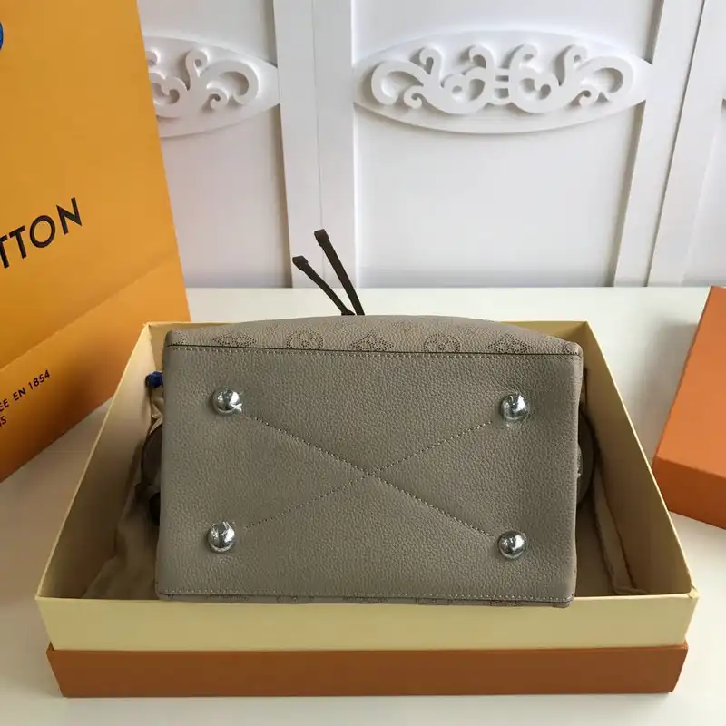 L0ew* bags 20dj570178