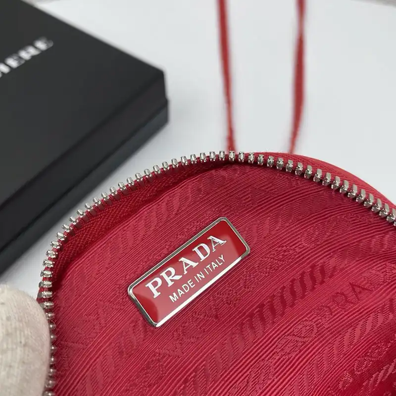 Pra*a bags 204b570051