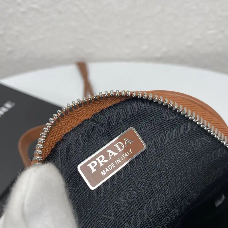 Pra*a bags 204b570052