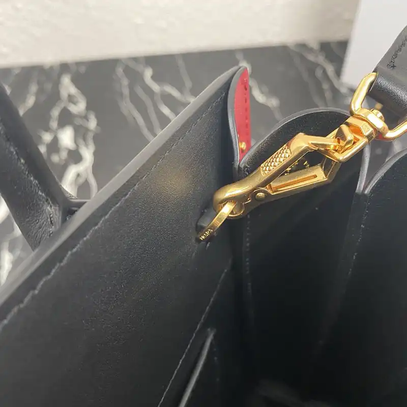 Pra*a bags 204b570056