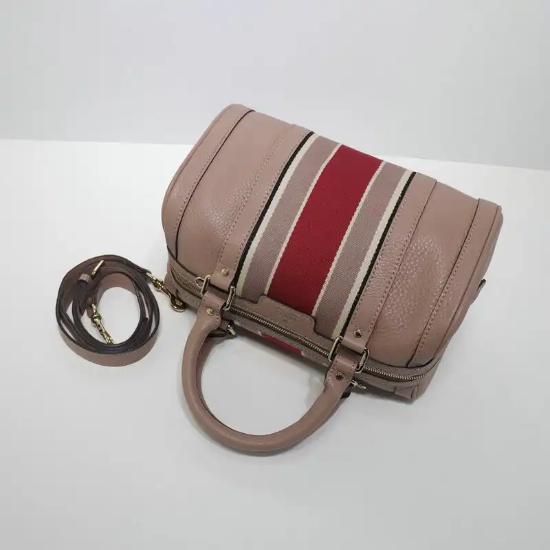 G*u*i bags 204b570088