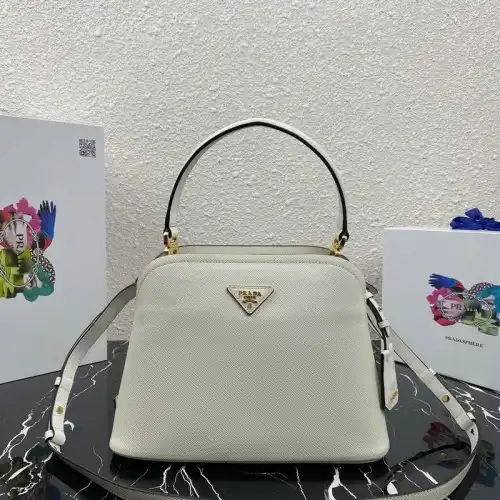 Pra*a bags 205fy0167