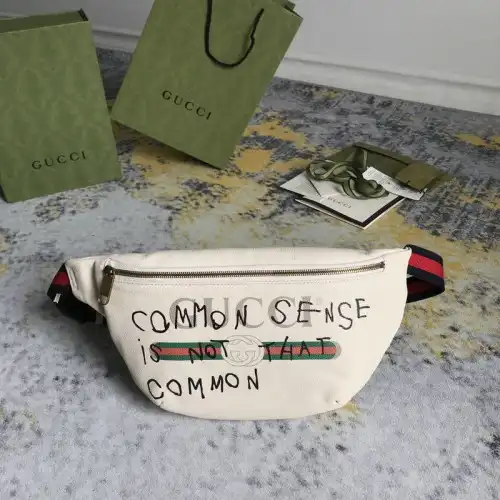 G*u*i bags 2104dj0030