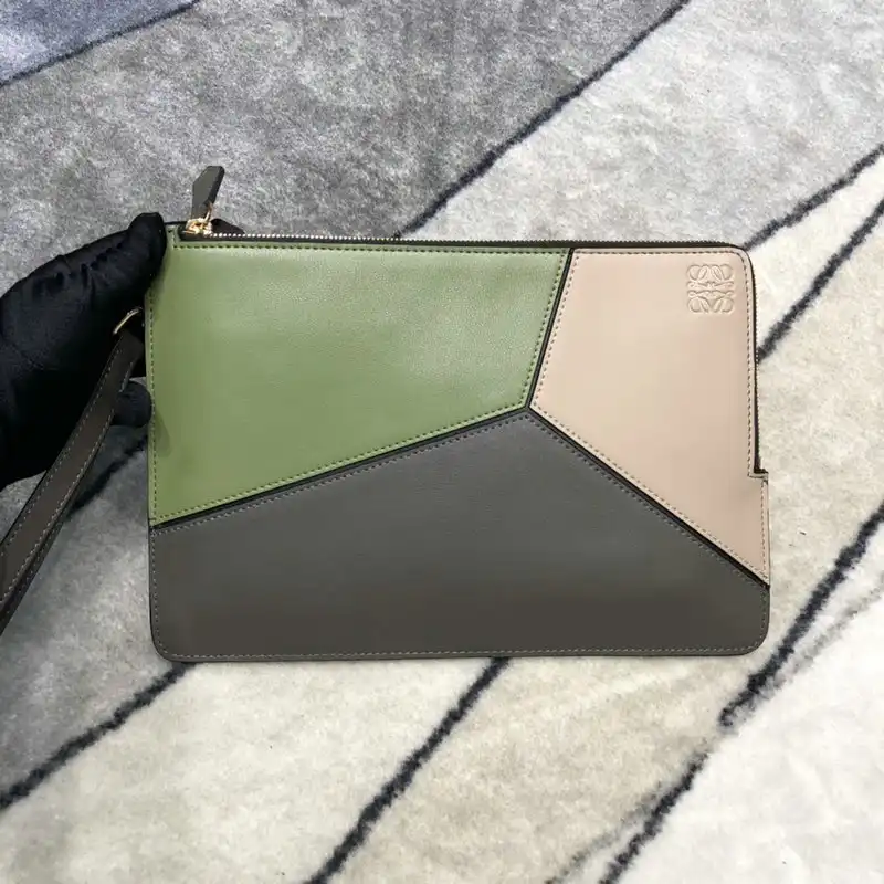 L0ew* bags 2106dj0014