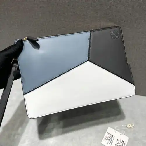 L0ew* bags 2106dj0015