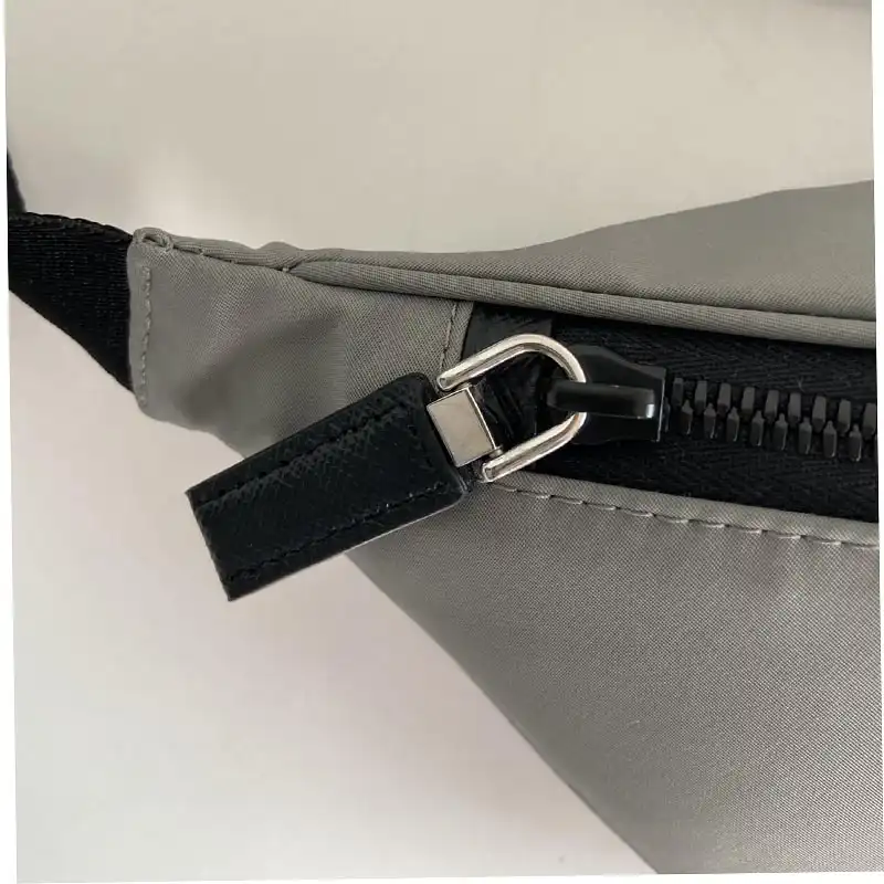 Pra*a bags 2107ya0016