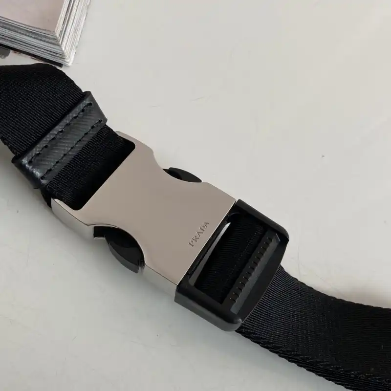 Pra*a bags 2107ya0017