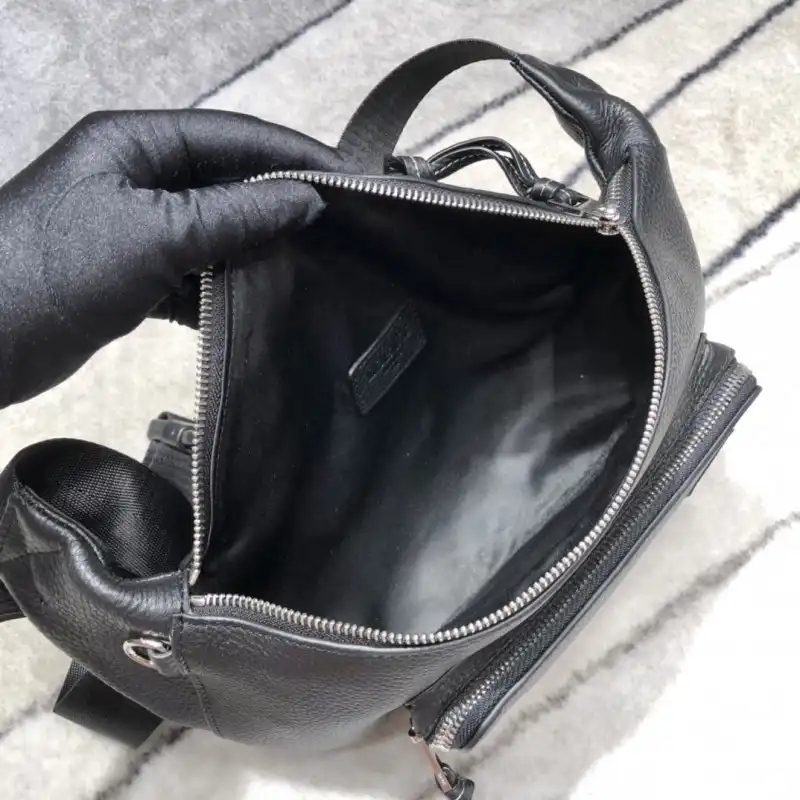 L0ew* bags 2107ya0020