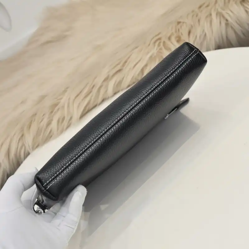 H**me5 bags 2107ya0052