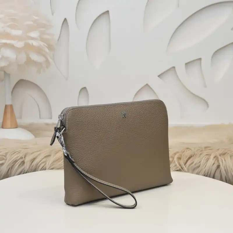 H**me5 bags 2107ya0054