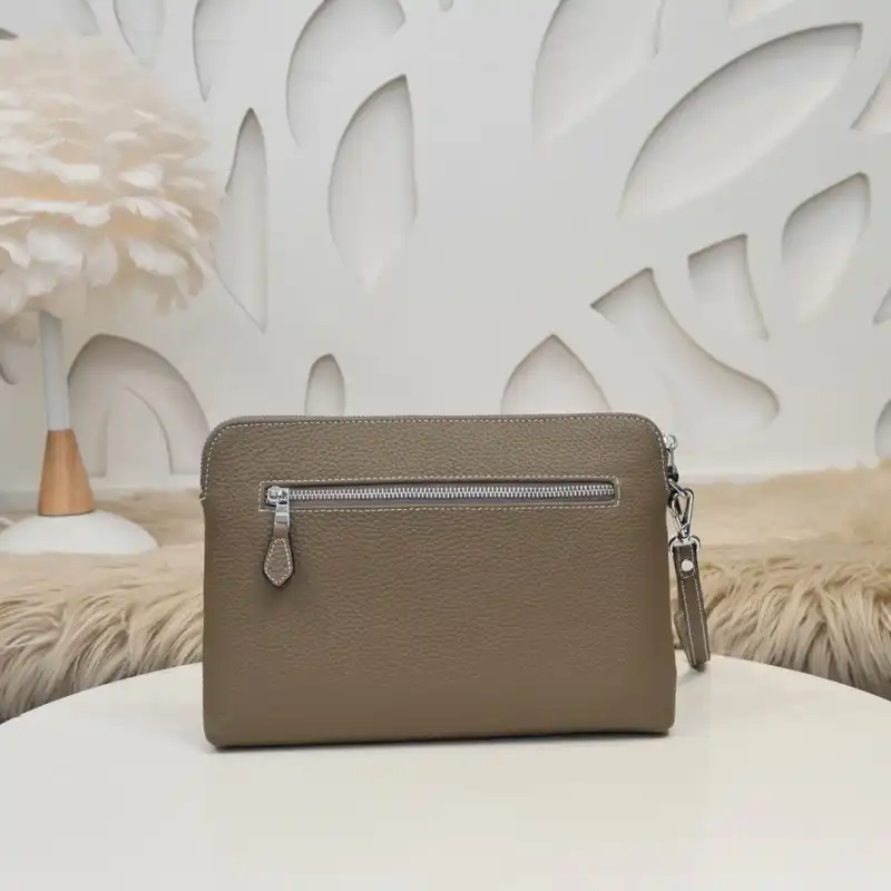 H**me5 bags 2107ya0054