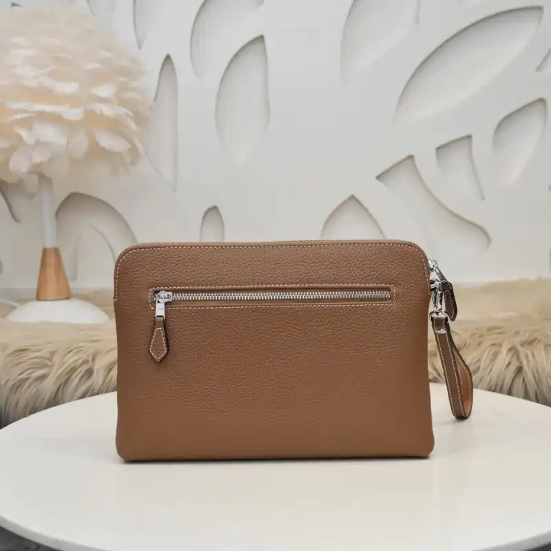 H**me5 bags 2107ya0055