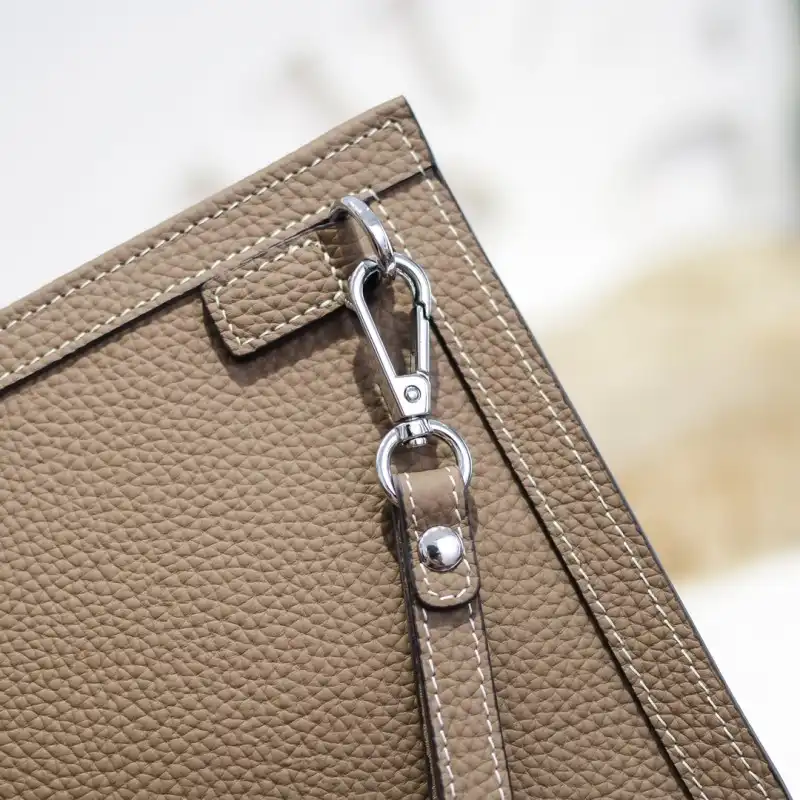 H**me5 bags 2107ya0059